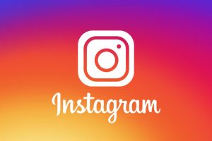 In-app shopping with a complete ordering process on Instagram